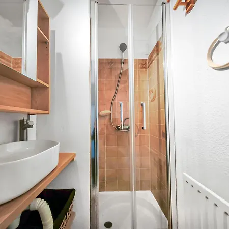 公寓 T2 Avec Parking Et Terrasse A St Raphael Saint-Raphaël