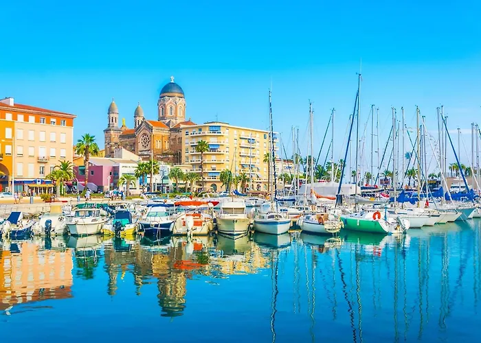 公寓 T2 Avec Parking Et Terrasse A St Raphael Saint-Raphaël